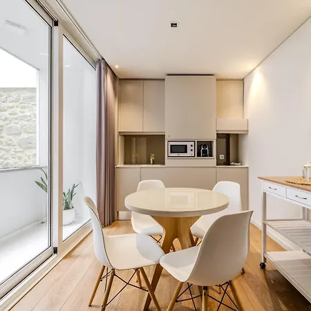 Se By House And People Braga