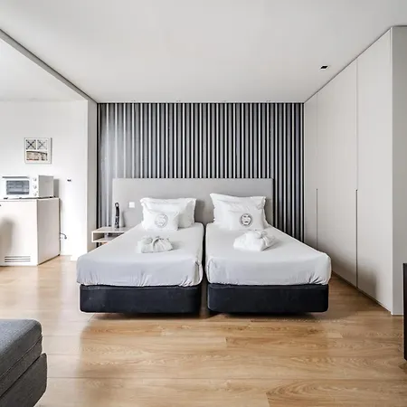 Se By House And People Apartment Braga