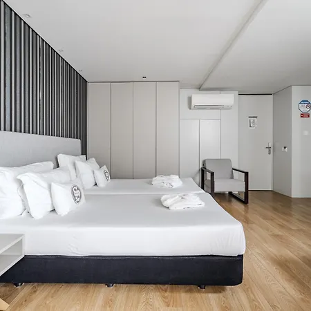 Apartment Se By House And People *