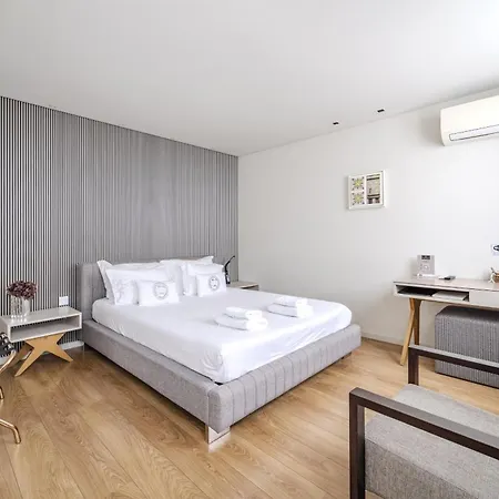 Se By House And People Apartment Braga