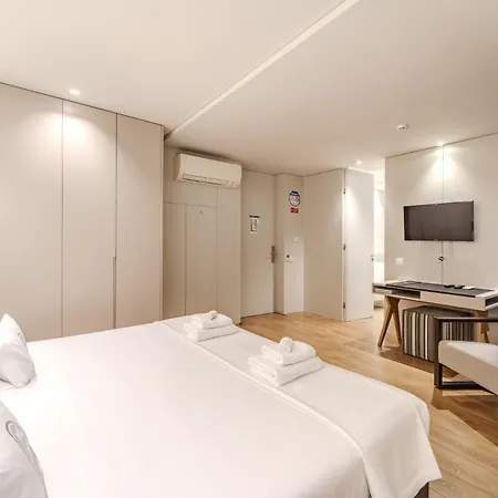 Se By House And People Apartment