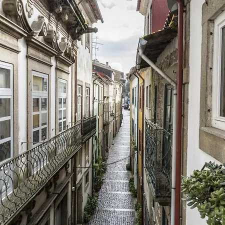Se By House And People Apartment Braga