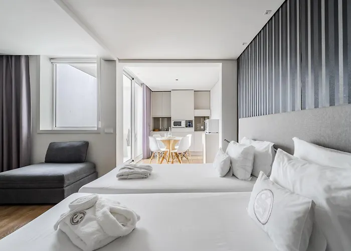 Lägenhet Se By House And People